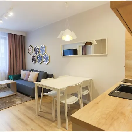 - Kwartał Róży Wiatrów Ii Apartamento