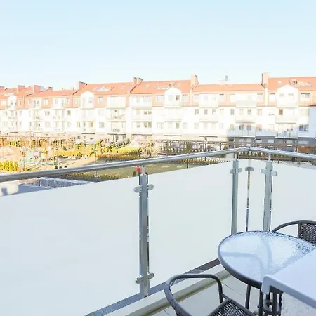 아파트 - Kwartal Rozy Wiatrow Ii *