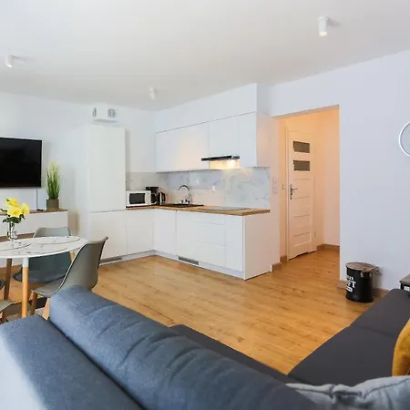 - Kwartal Rozy Wiatrow Ii