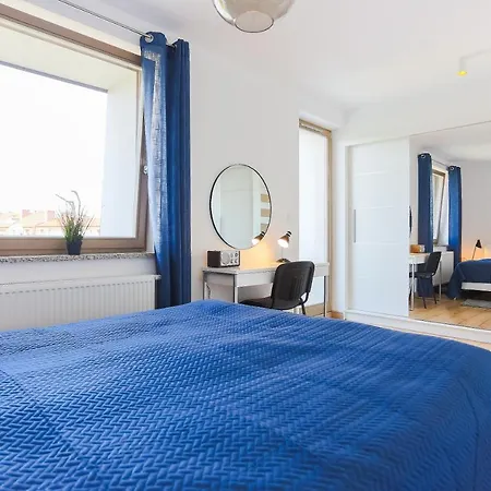 - Kwartal Rozy Wiatrow Ii 슈비노우이스쳬