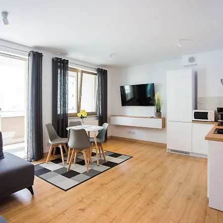 - Kwartal Rozy Wiatrow Ii