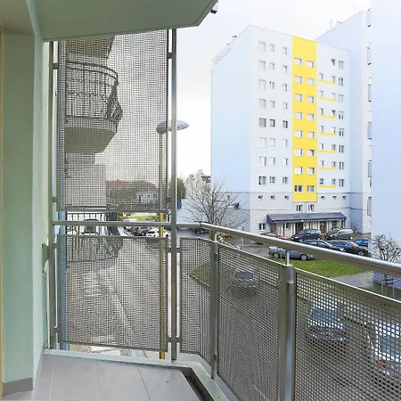 - Kwartał Róży Wiatrów Ii *