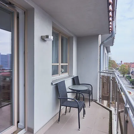 - Kwartal Rozy Wiatrow Ii