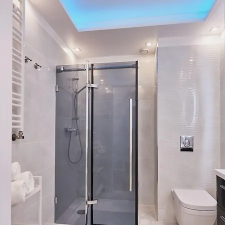 - Kwartal Rozy Wiatrow Ii 슈비노우이스쳬